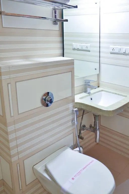 Zo Rooms Assi Ghat Shivala Market Варанаси
