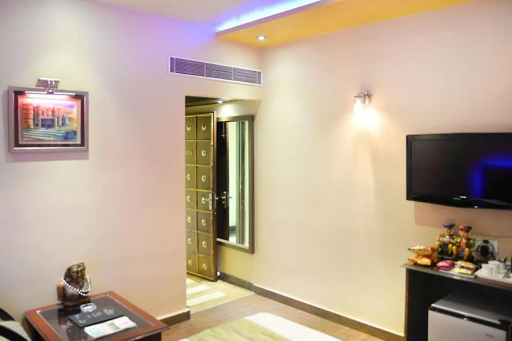 Zo Rooms Assi Ghat Shivala Market Варанаси Отель